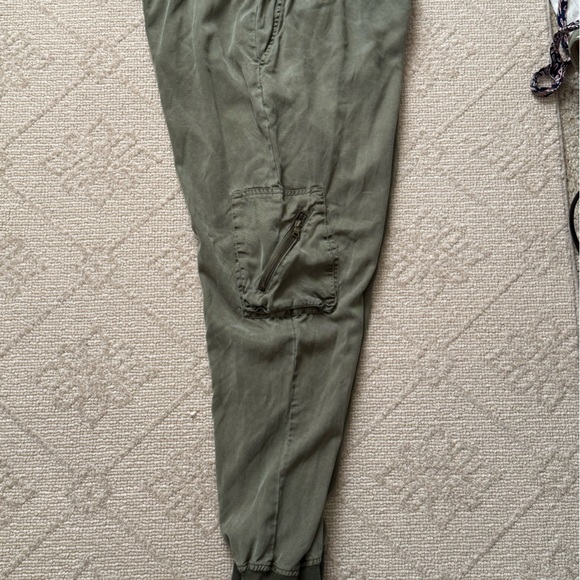 YOUNG, FABULOUS & BROKE Olive Green Cargo Jogger Pants - Picture 4 of 14